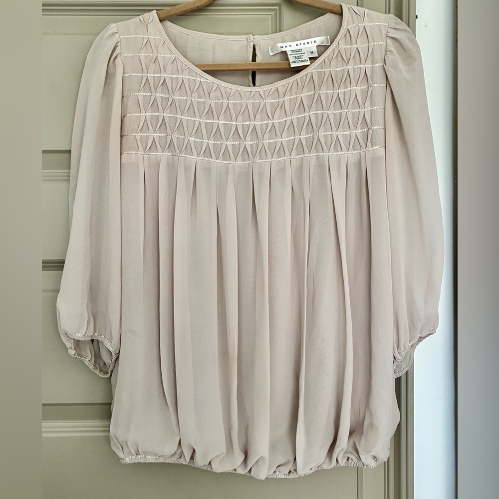 Max Studio Smocked Scoop-Neck Blouson Top in Light Taupe
